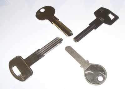 Duplicazione chiavi di sicurezza punzonate